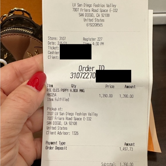 Louis Vuitton Puppy Keychain Dog Hat Box Supple Bag Charm - Picture 6 of 6